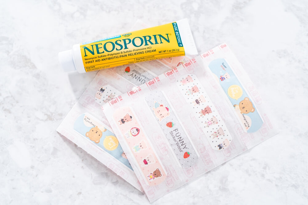 Is neosporin safe for dogs?