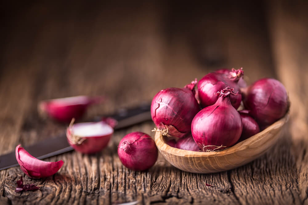 Picture of red onions